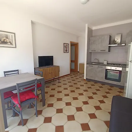Lido Con Posto Auto Appartement *